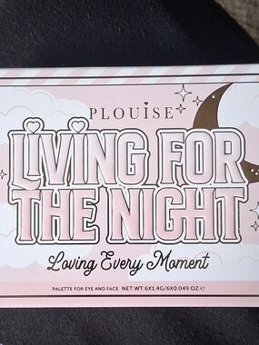 P Louise Living For The Night Eyeshadow Palette - Pink